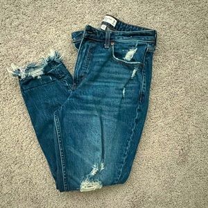 A&F High Rise Skinny Jean (Curve Love)